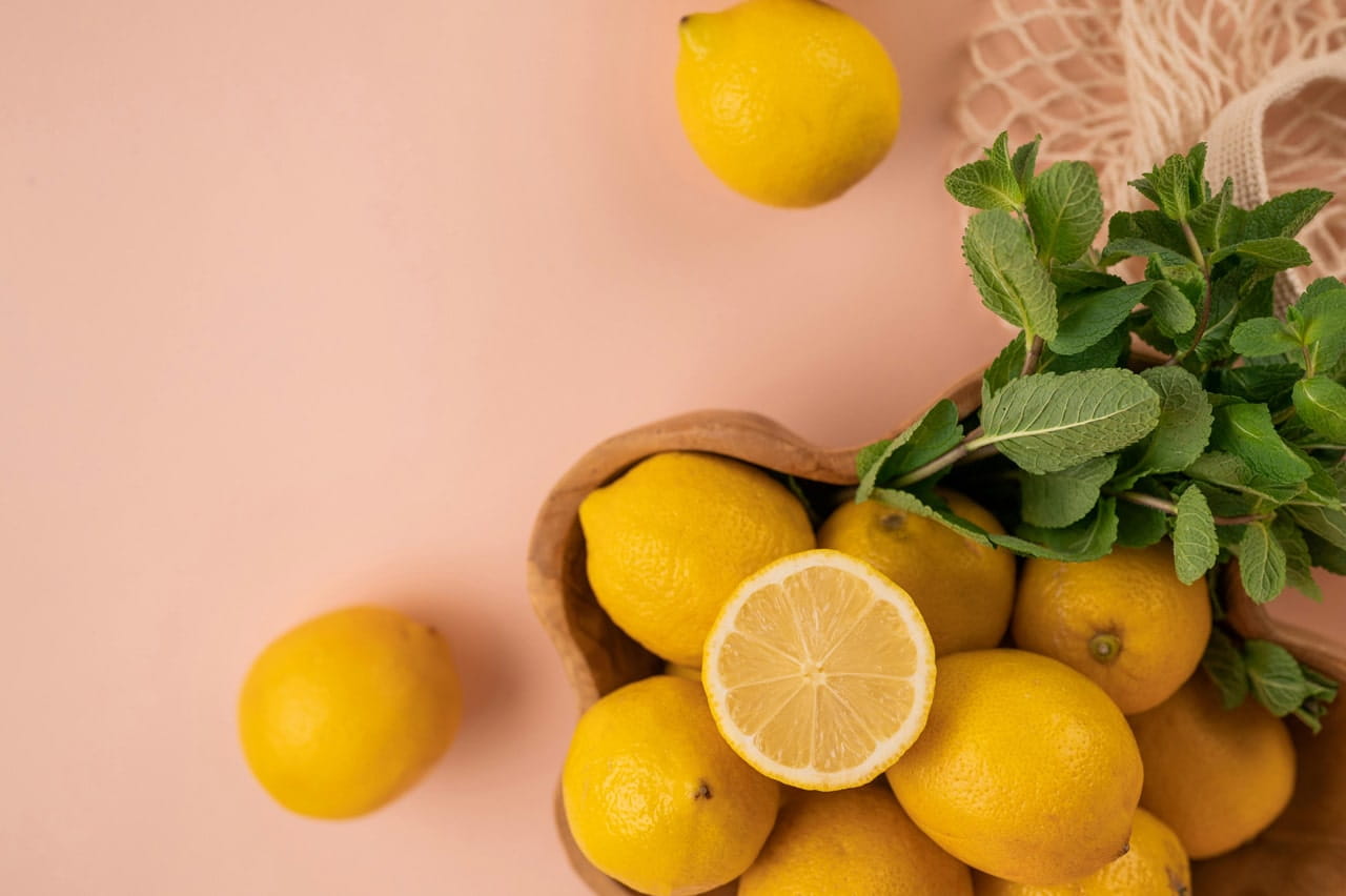 At Solmen va Essern Neceasi the Angleso Grammatica